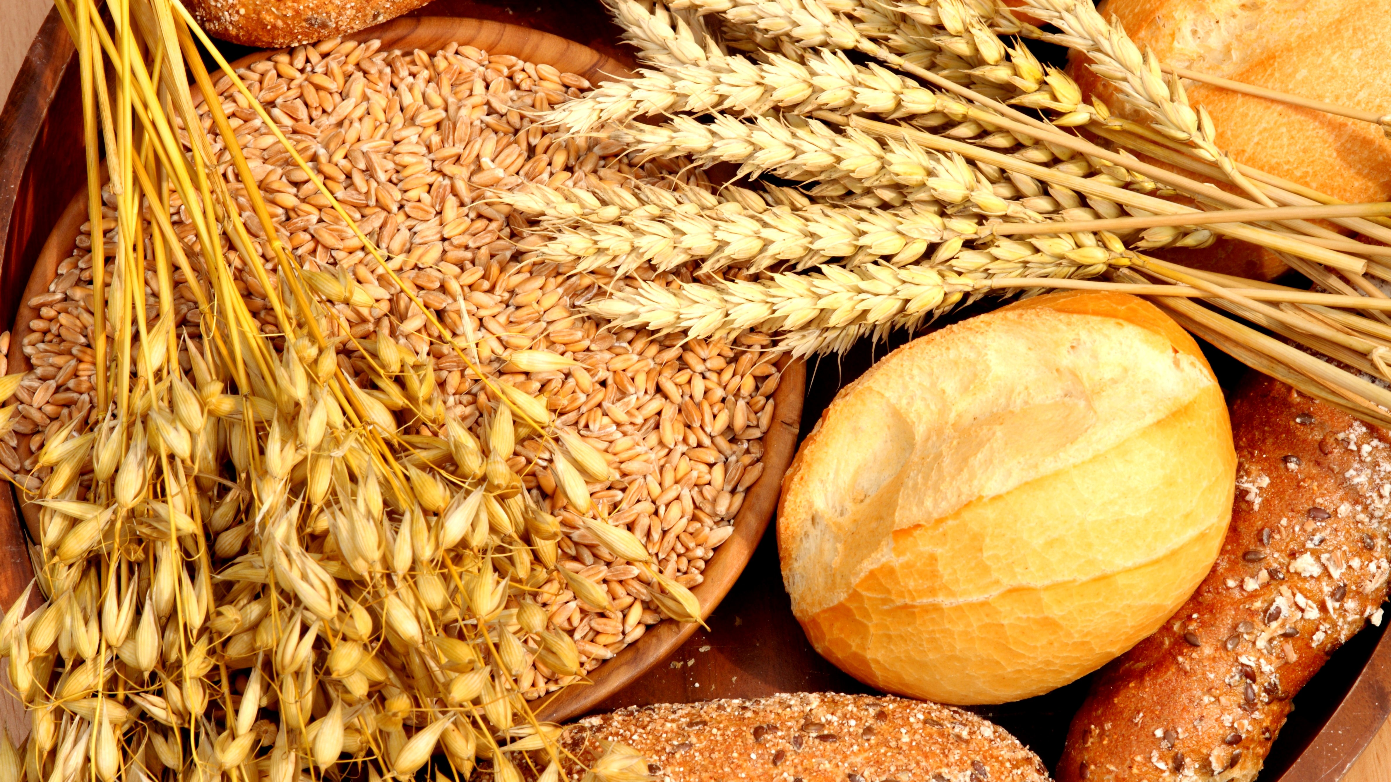Пшеничный товар. Зерновые культуры. Пшеница зерно. Зерна злаков. Хлебный злак.
