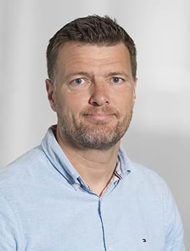Karsten Karlsen, Chauffør for den adm. direktør