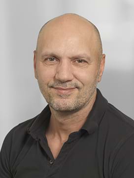 Oscar Stefan Majoros, AV-tekniker
