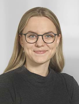 Sara Thorslund Roerholt, Konsulent