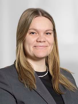 Astrid Standly Henriksen, Konsulent