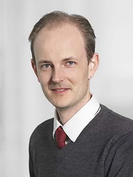 Alexander Ulrich, Seniorchefkonsulent